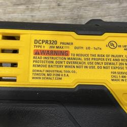 LIKE NEW - DEWALT 20V MAX Cordless Battery Powered Pruner Kit