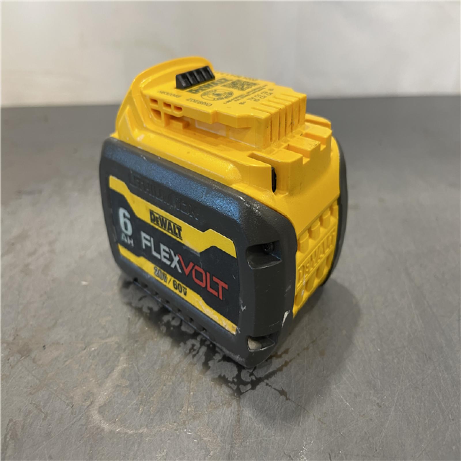 AS-IS - DEWALT FLEXVOLT 20V/60V MAX Lithium-Ion 6.0Ah Battery Pack with 6 Amp Output Charger