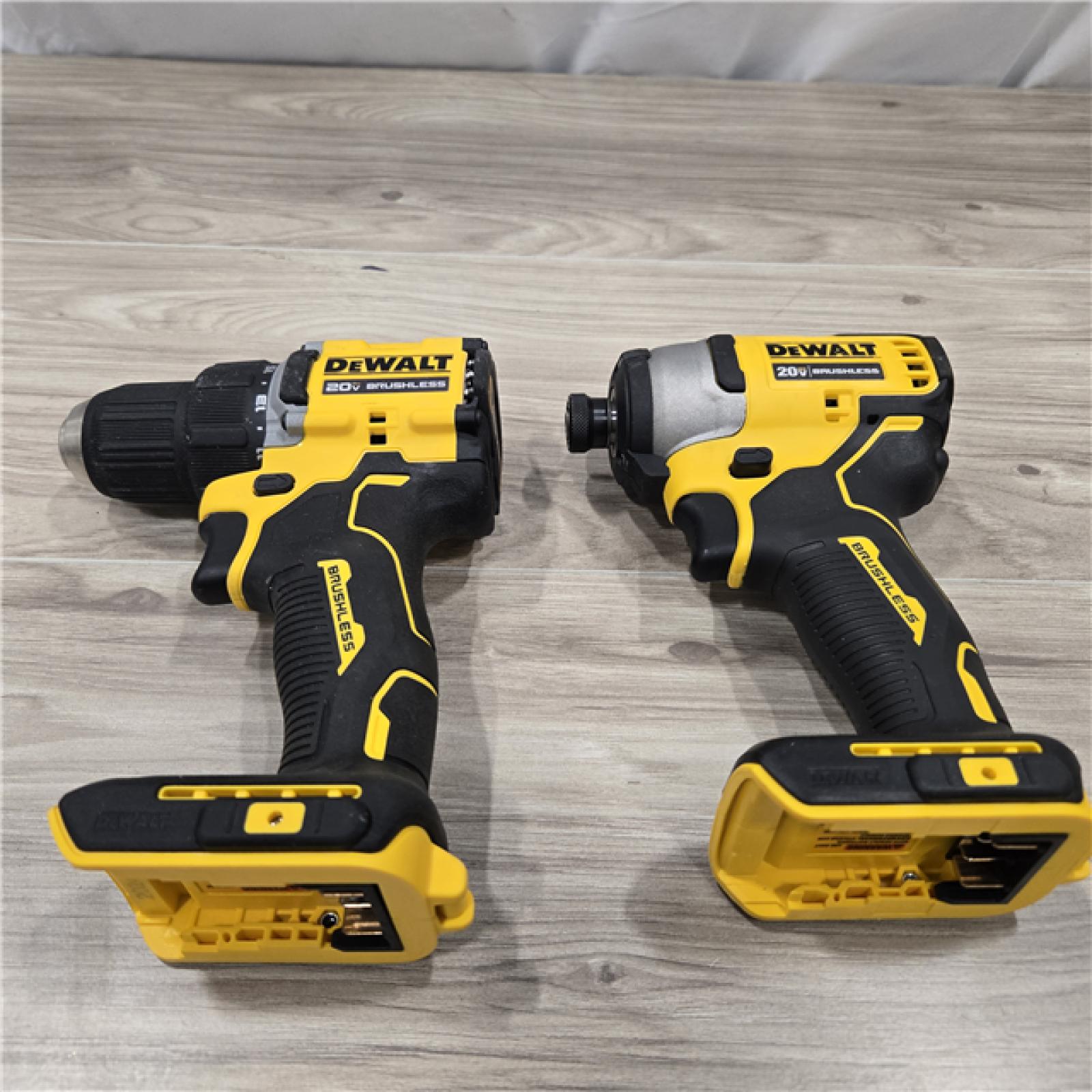 AS-IS Dewalt DCK225D2 20V MAX ATOMIC Compact Cordless Drill Driver and Impact Driver Combo Kit