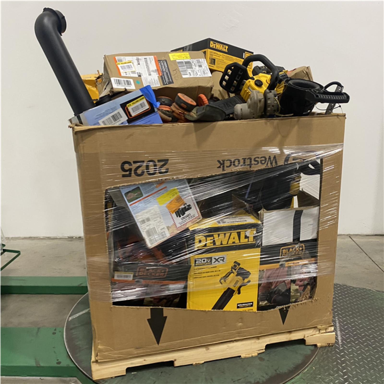 Dallas Location - As-Is Tool Pallet