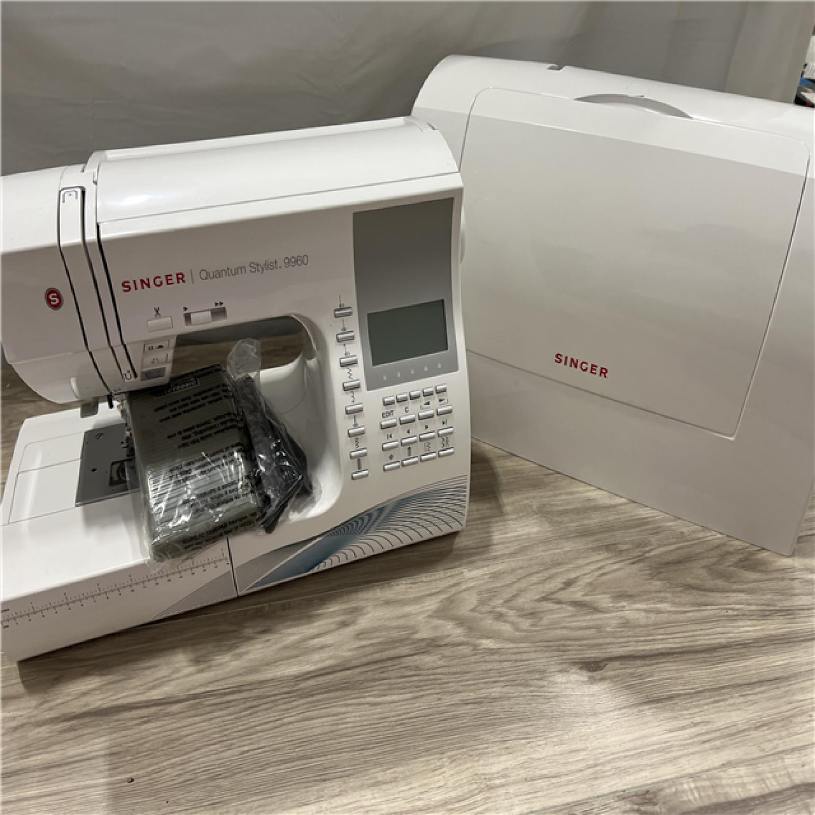 AS-IS Singer® 9960 Quantum Stylist™ Computerized Sewing Machine