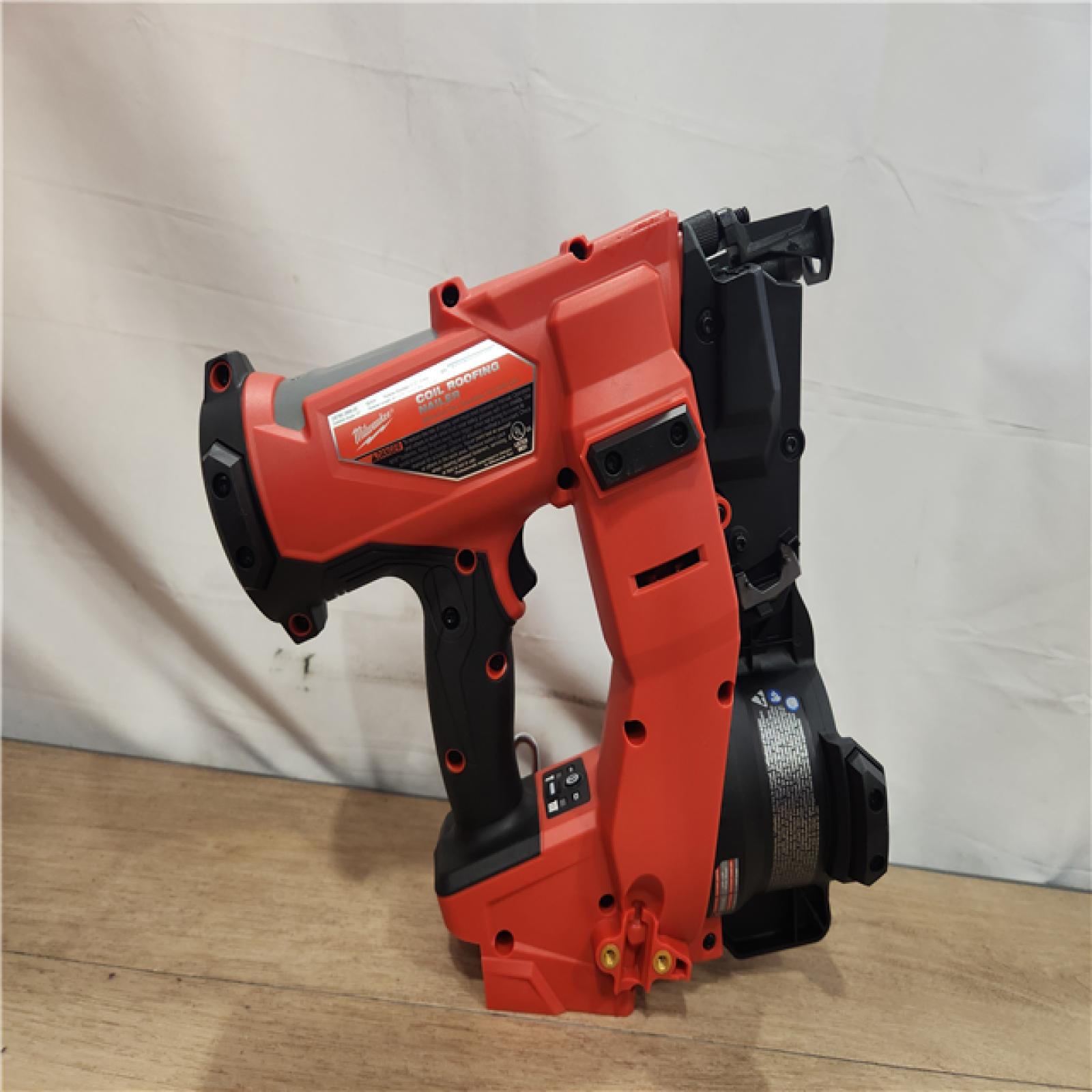 AS-IS- Milwaukee M18 FUEL Coil Roofing Nailer (TOOL ONLY)