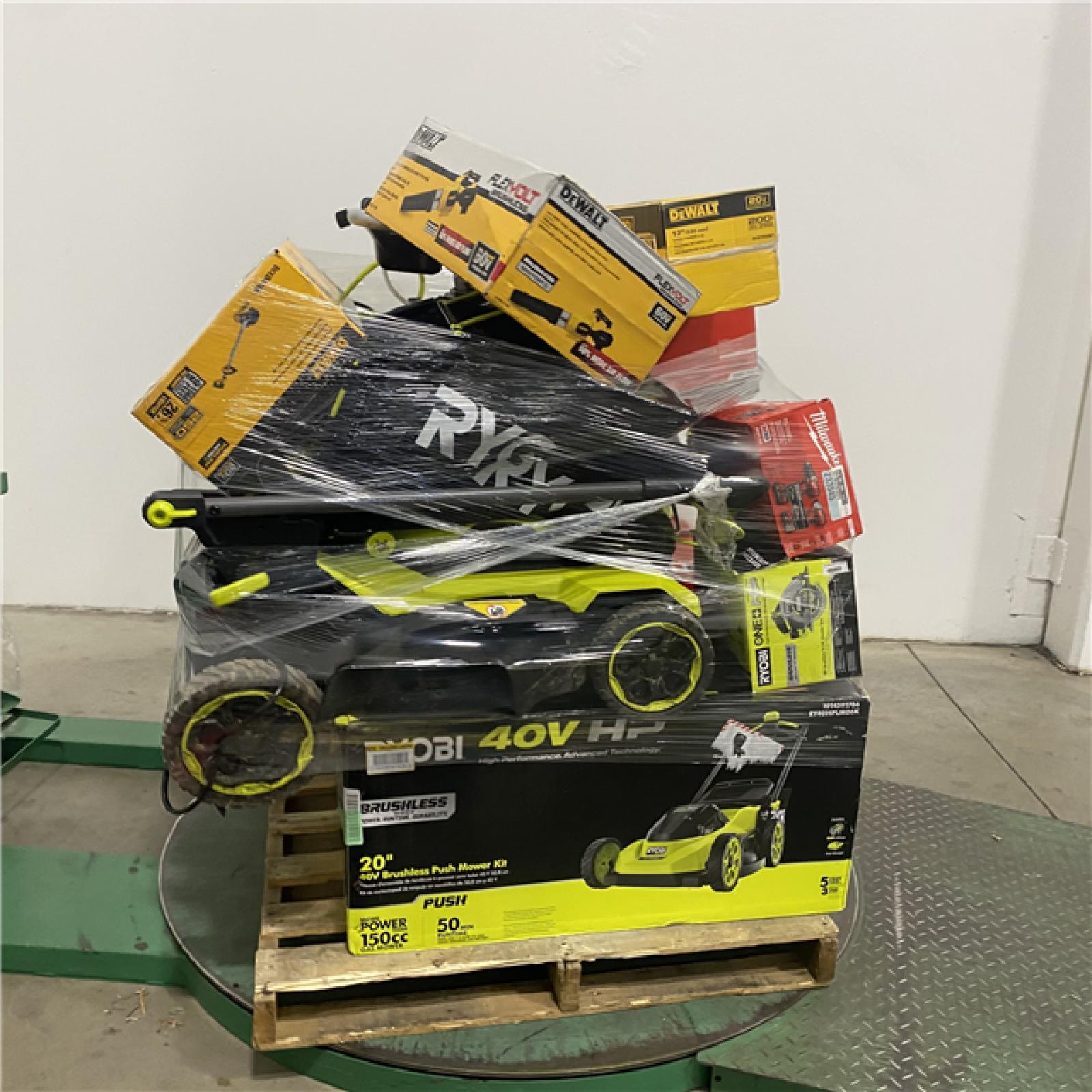 Dallas Location - As-Is Tool Pallet