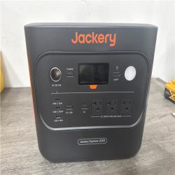CALIFORNIA LIKE NEW JACKERY EXPLORER 2000 SOLAR GENERATOR