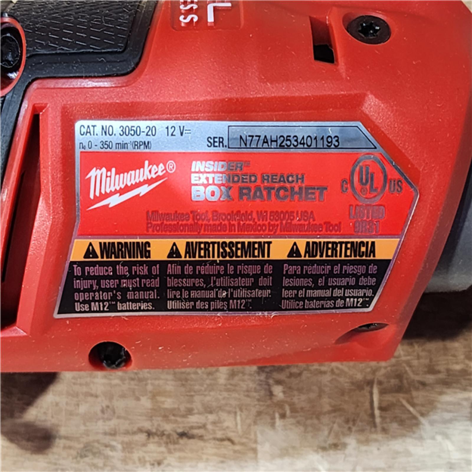 HOUSTON LOCATION - AS-IS Milwaukee FUEL INSIDER 12V Lithium-Ion Brushless Cordless 1/4 in. - 3/8 in. Extended Reach Box Ratchet (Tool-Only)