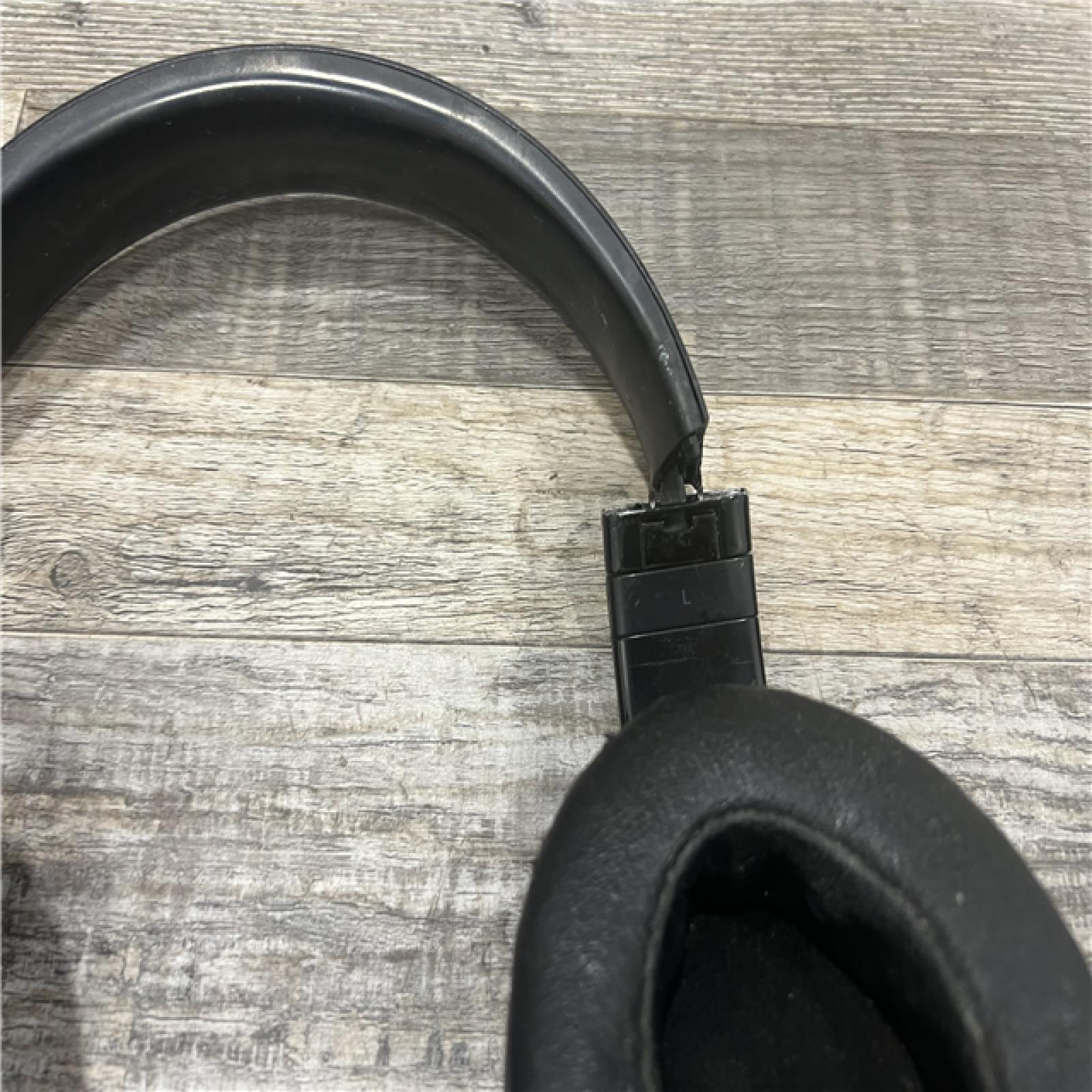 AS-IS Beats Studio3 Wireless Noise Cancelling Headphones-Black