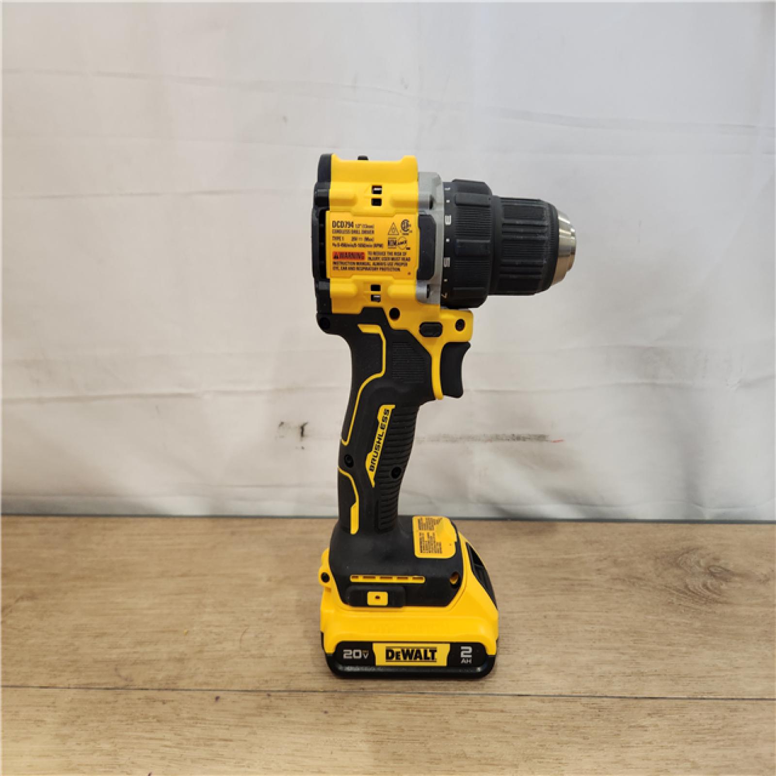 AS-IS- DeWalt ATOMIC COMPACT SERIESâ„¢ 20V MAX* Brushless Cordless 1/2 in. Drill/Driver