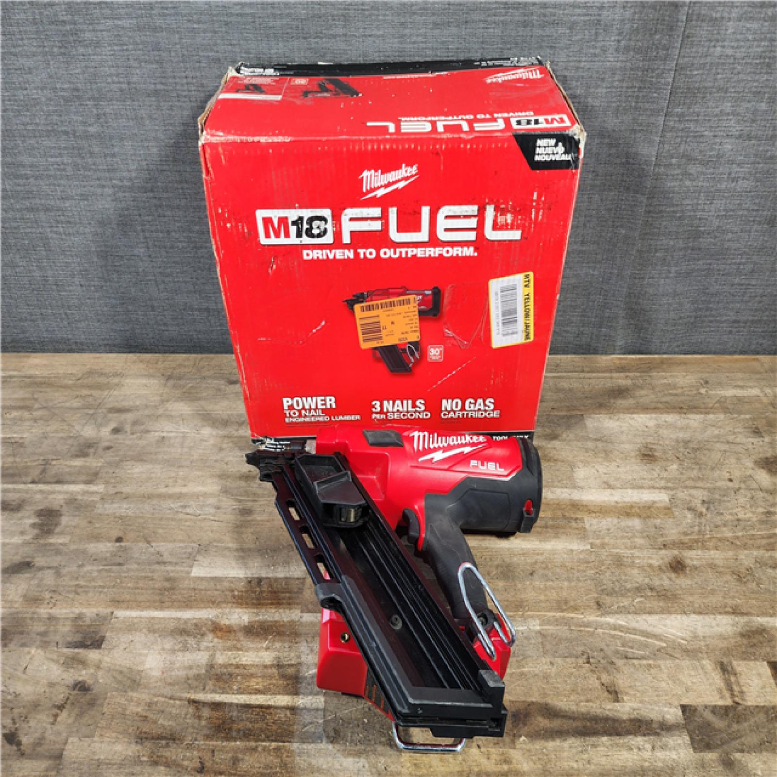 HOUSTON LOCATION - AS-IS M18 FUEL 3-1/2 in. 18-Volt 30-Degree Lithium-Ion Brushless Cordless Framing Nailer (Tool-Only)
