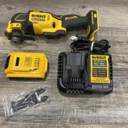 AS-IS DEWALT ATOMIC 20V MAX Cordless Brushless Oscillating Multi Tool Kit