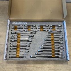 AS-IS GEARWRENCH SAE/Metric Standard and Stubby Combination Ratcheting Wrench Set in EVA Tray (32-Piece)