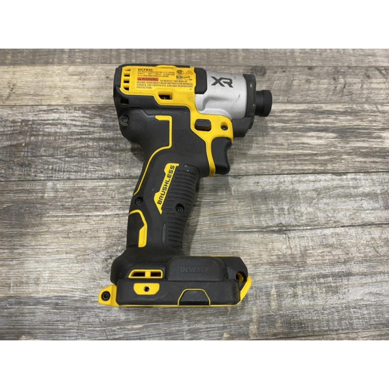 AS-IS DEWALT 20-Volt Maximum XR Lithium-Ion Cordless Brushless 1/4 in. 3-Speed Impact Driver Kit