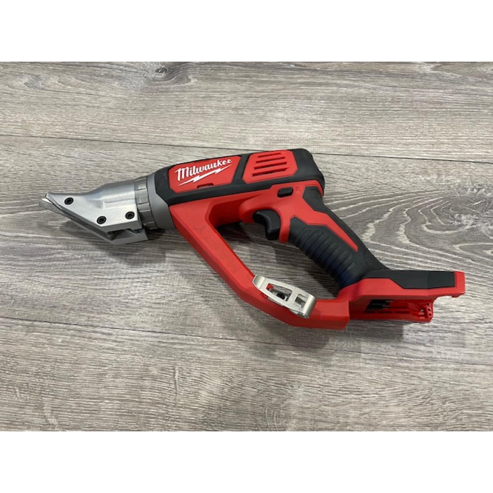 AS-IS Milwaukee 18-Volt Lithium-Ion Cordless 18-Gauge Double Cut Metal Shear (Tool-Only)