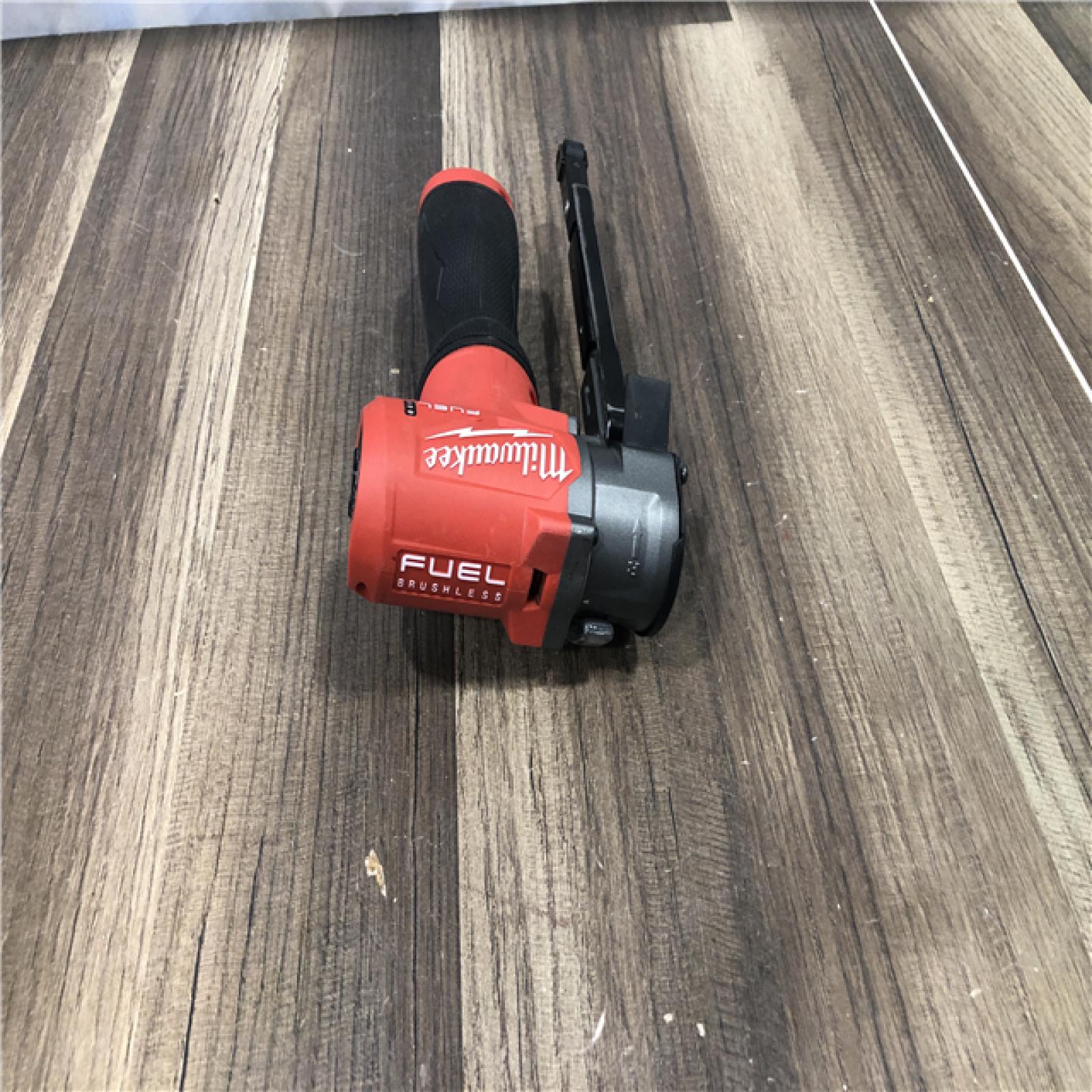 AS-IS Milwaukee  FUEL 12V Lithium-Ion Brushless Cordless 1/2 in. x 18 in. Bandfile (Tool-Only)