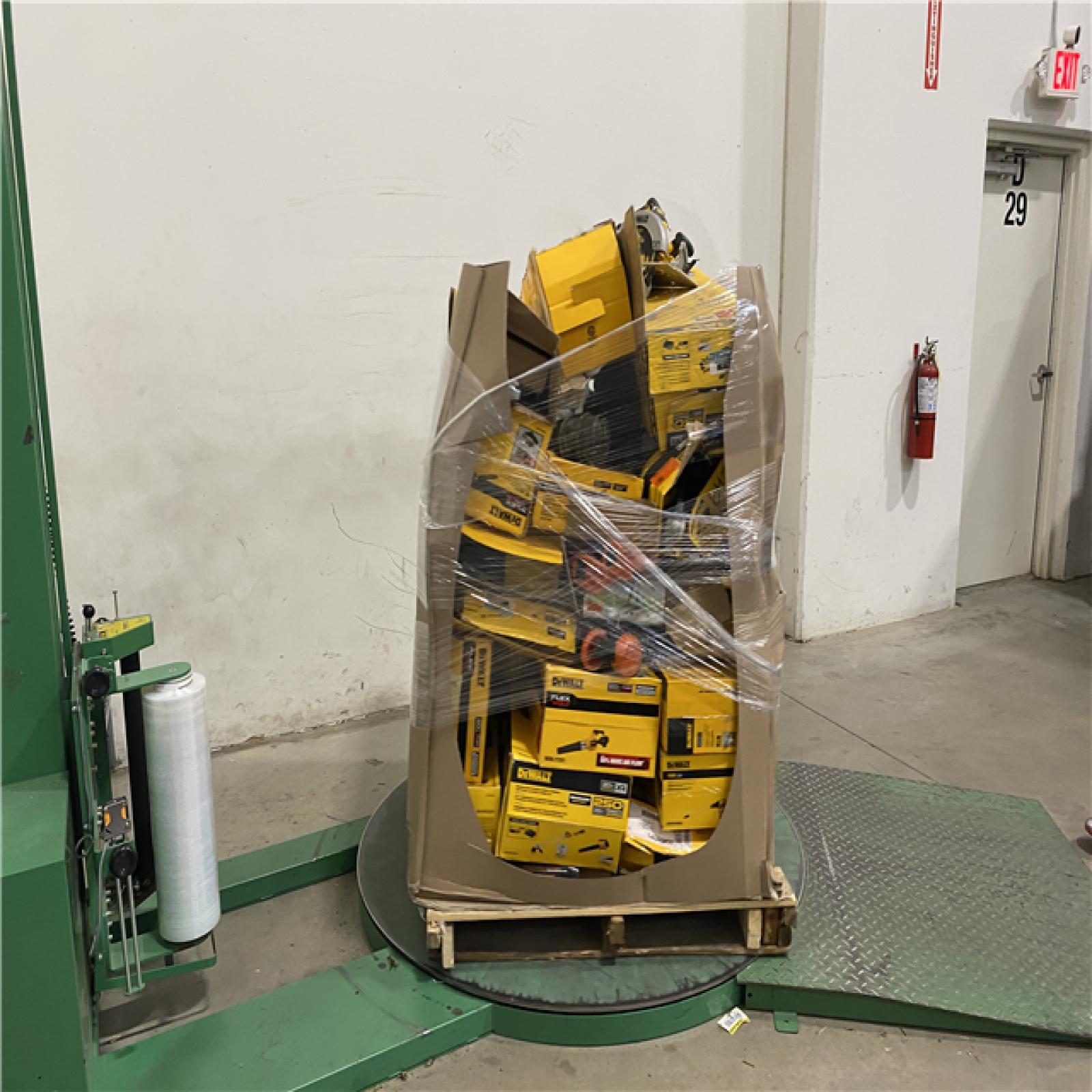 Dallas Location - As-Is DEWALT Tool Pallet