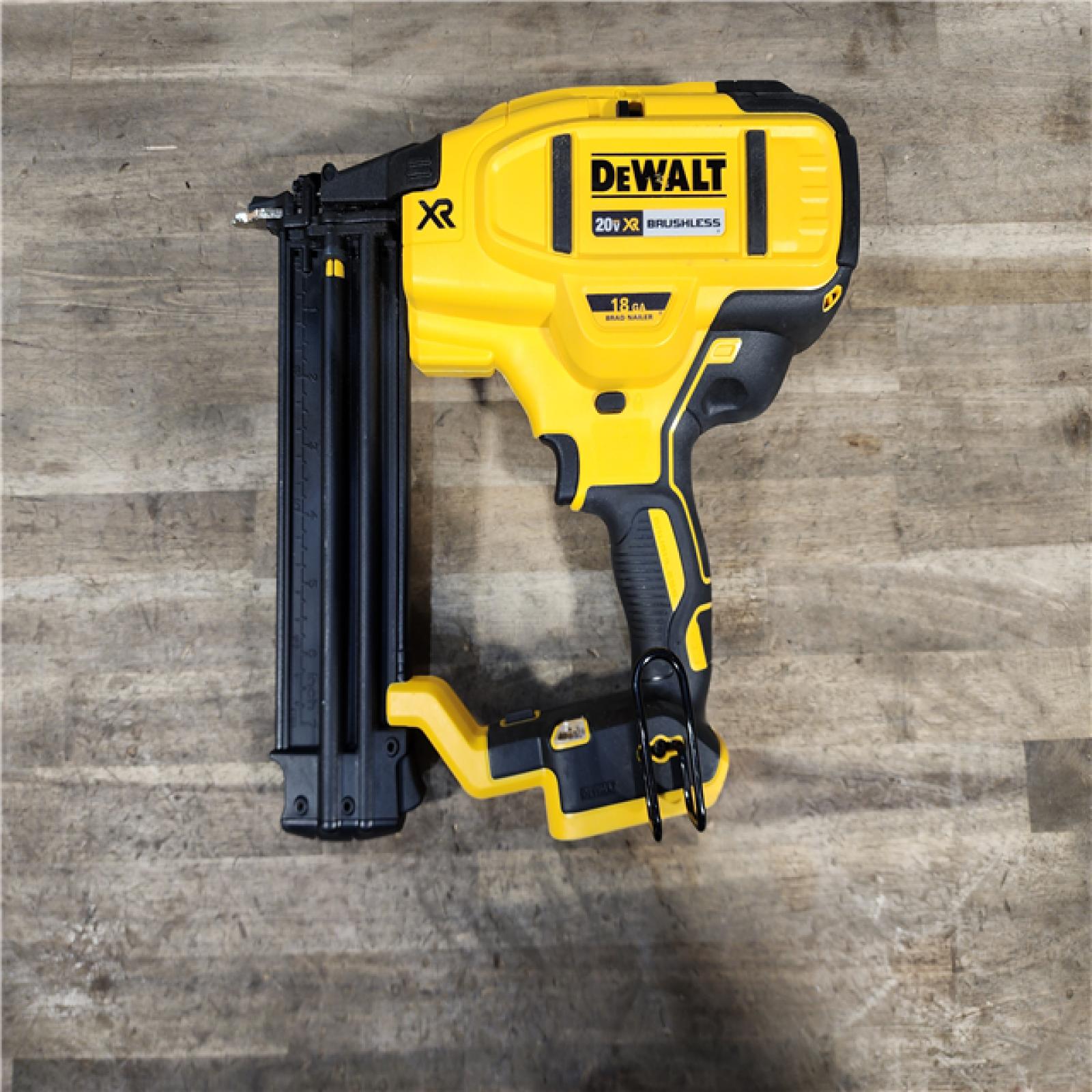 HOUSTON LOCATION - AS-IS DeWalt 20V MAX XR Lithium-Ion Cordless 18-Gauge Brad Nailer (Tool Only)