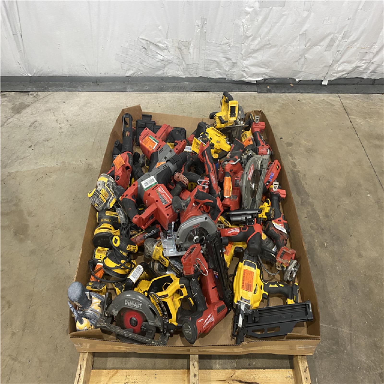 Houston Location - AS-IS Tool Pallet