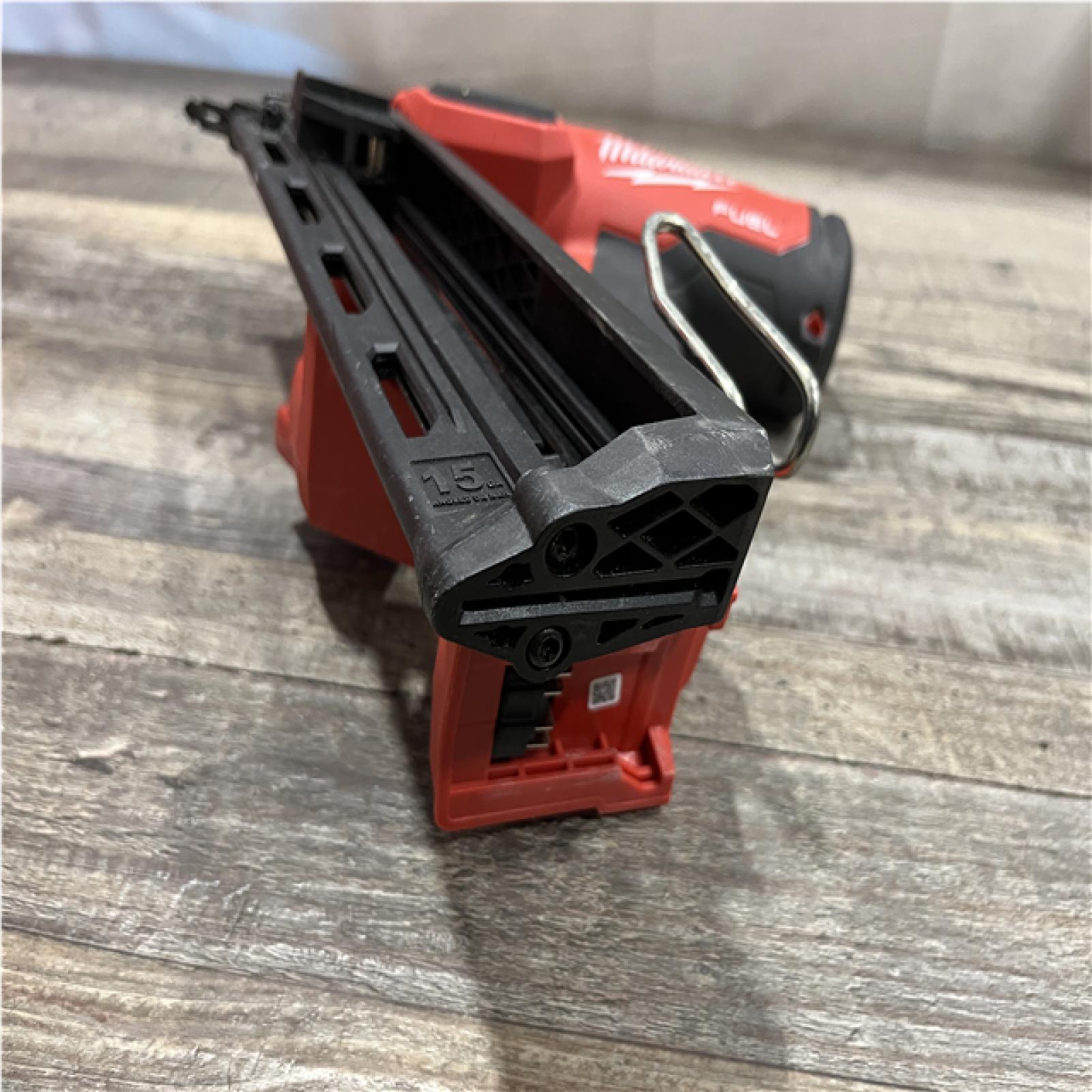 AS-IS Milwaukee FUEL 18V Lithium-Ion Brushless Cordless Gen II 15-Gauge Angled Nailer (Tool-Only)