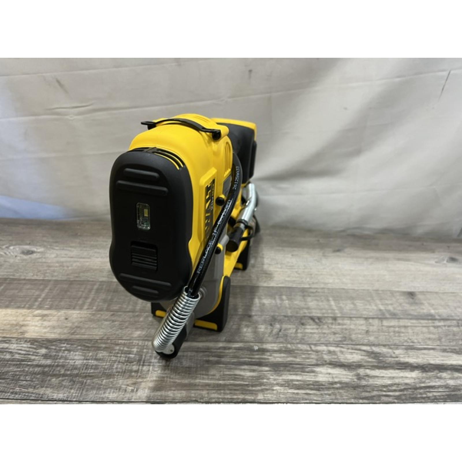 AS-IS DEWALT 20-Volt MAX Cordless Grease Gun (Tool-Only)