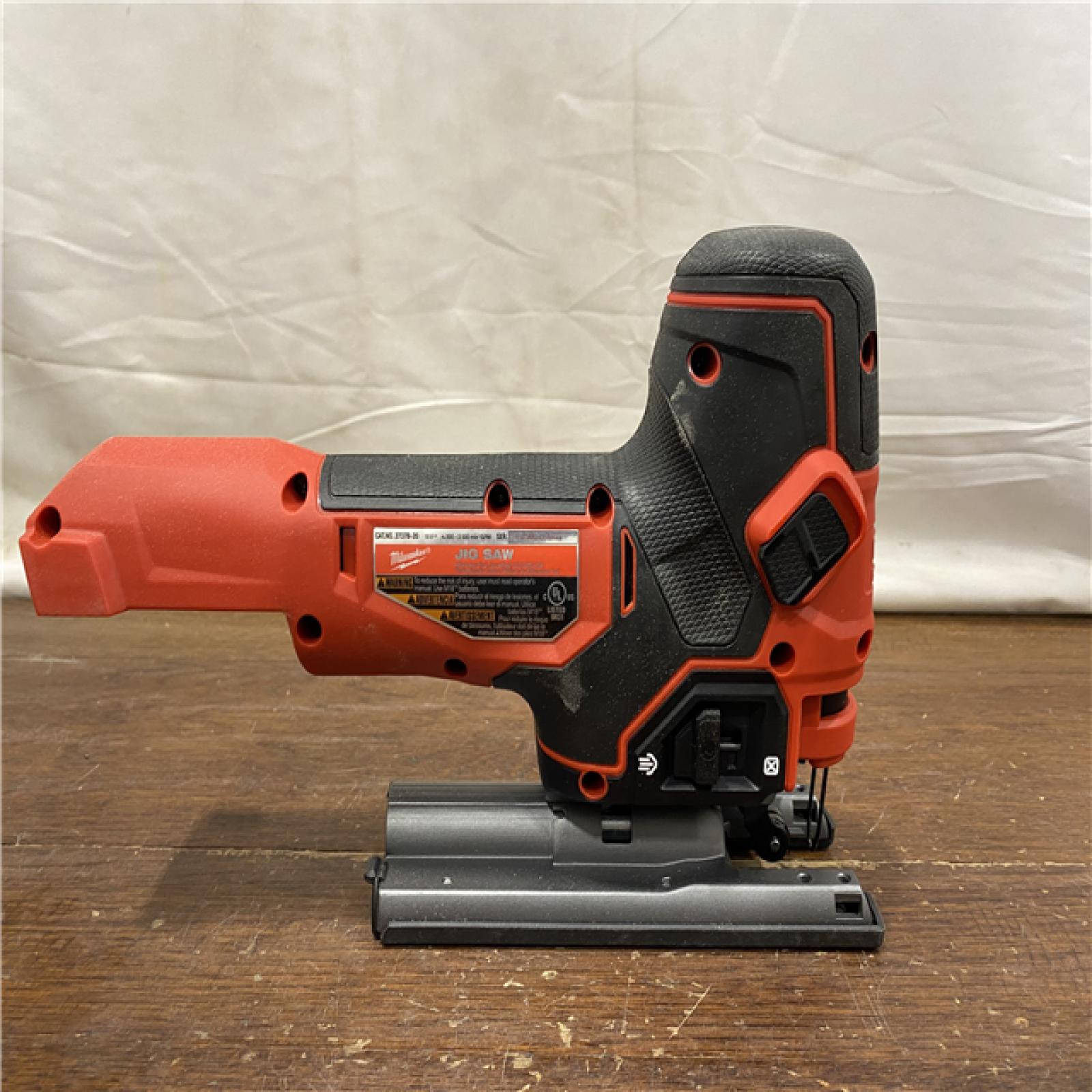 AS-IS Milwaukee M18 FUEL 18 Volt Lithium-Ion Brushless Barrel Grip Cordless Jig Saw (Bare Tool)