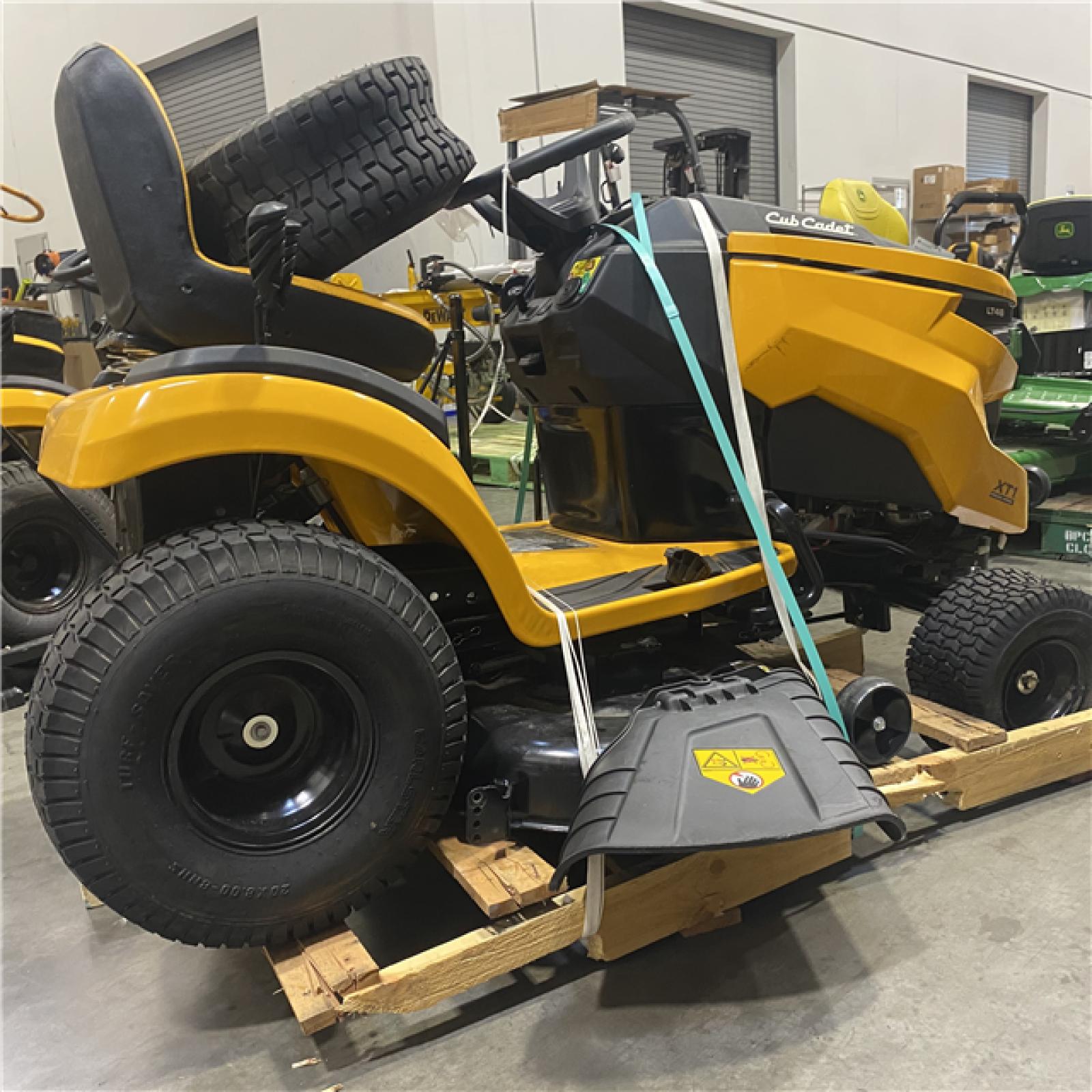 Dallas Location - As-Is Cub Cadet XT1 LT46 Lawn Tractor