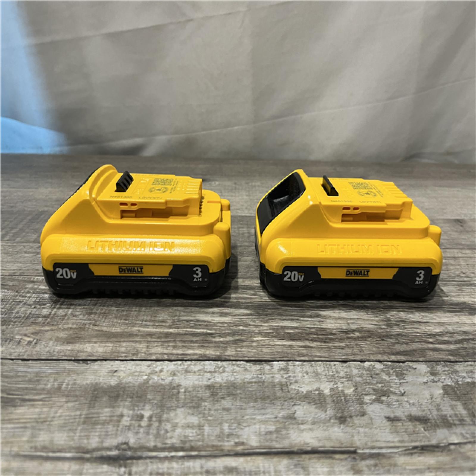 AS-IS DEWALT 20V MAX Compact Lithium-Ion 3.0Ah Battery Pack (2 Pack)