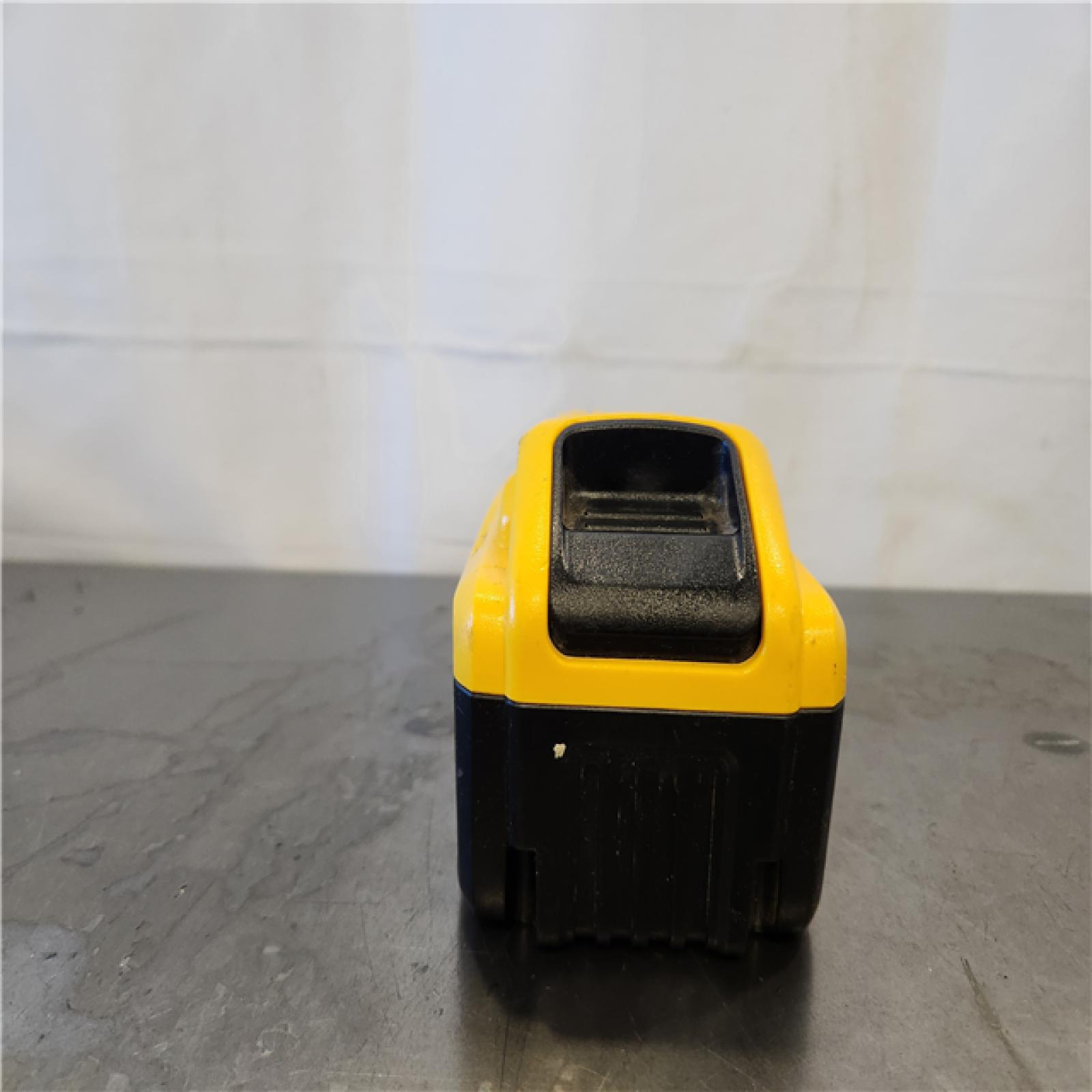 AS-IS- DeWALT DCB210 20V MAX XR 10.0 AH Lithium-Ion Battery