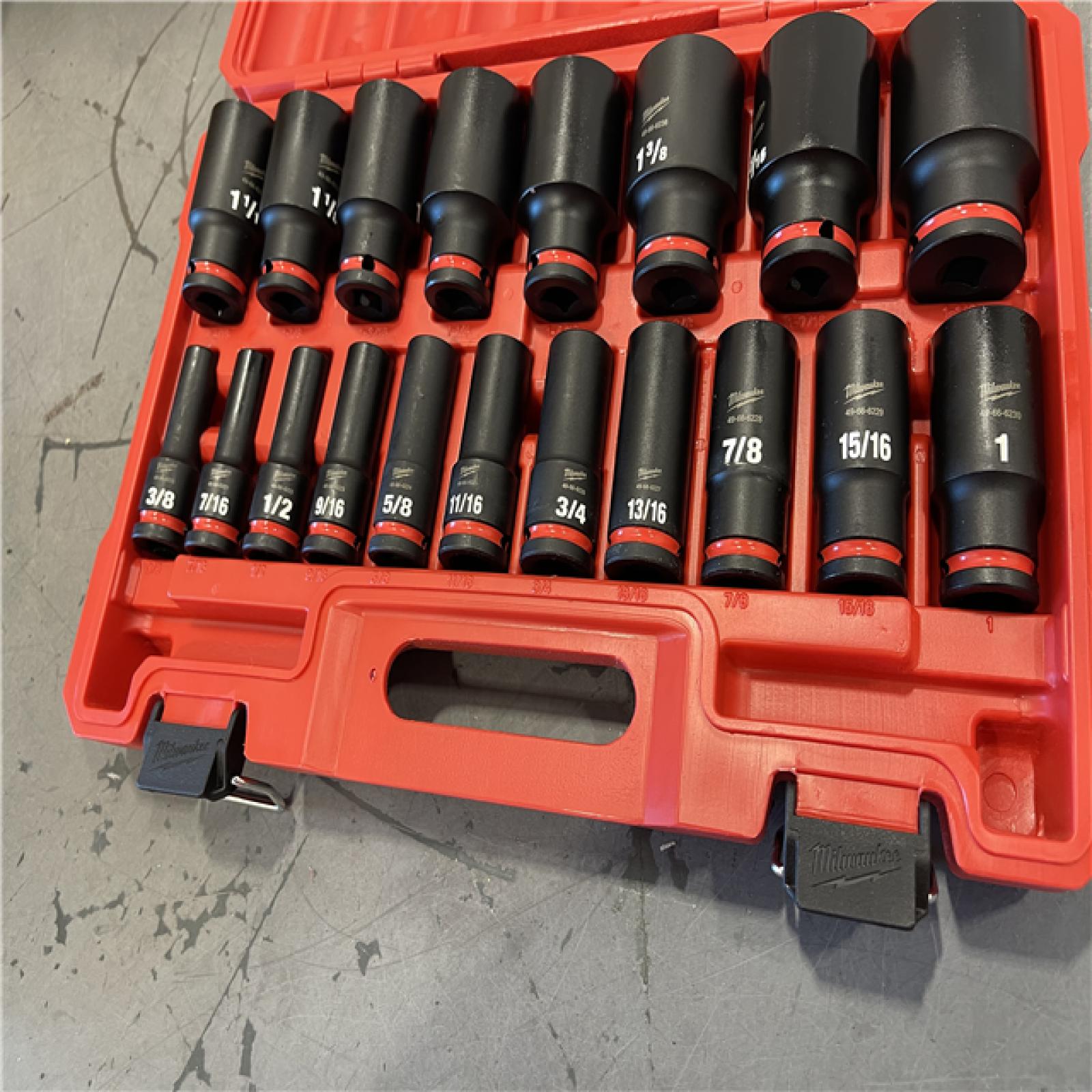 AS-IS - Milwaukee SHOCKWAVE 1/2 in. Drive SAE 6 Point Impact Socket Set (19-Piece)