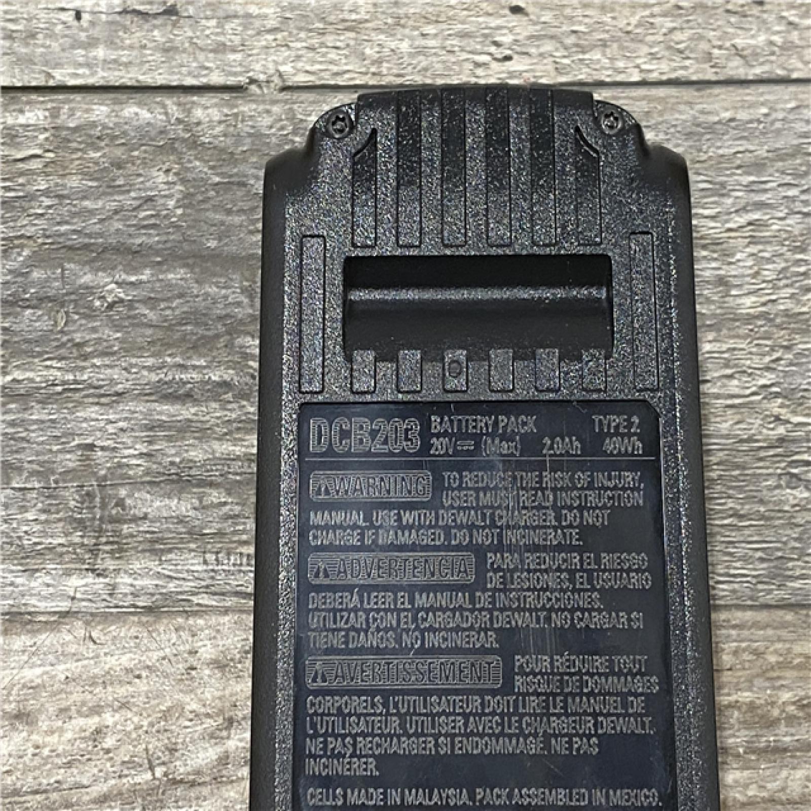 AS-IS DEWALT Atomic 20V Max Lithium-Ion Brushless Cordless Compact 1/4 in. Impact Driver Kit