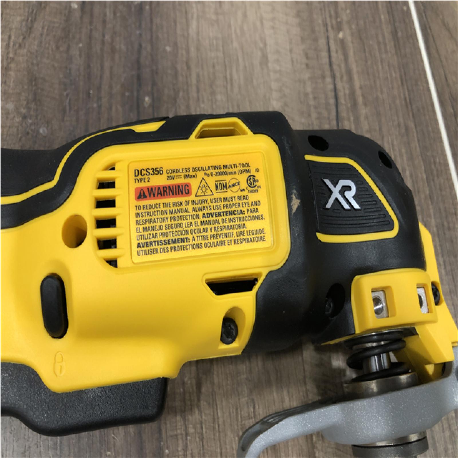 AS-IS DEWALT 20V MAX XR Cordless Brushless 3-Speed Oscillating Multi Tool (Tool Only)