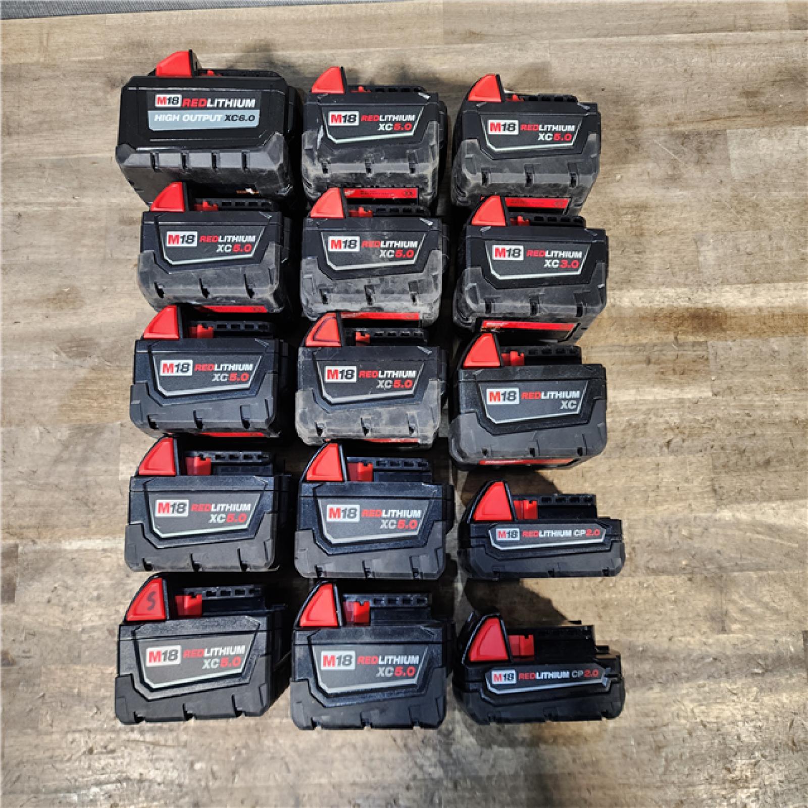 HOUSTON LOCATION - AS-IS MILWAUKEE BATTERY PACK QTY - 15
