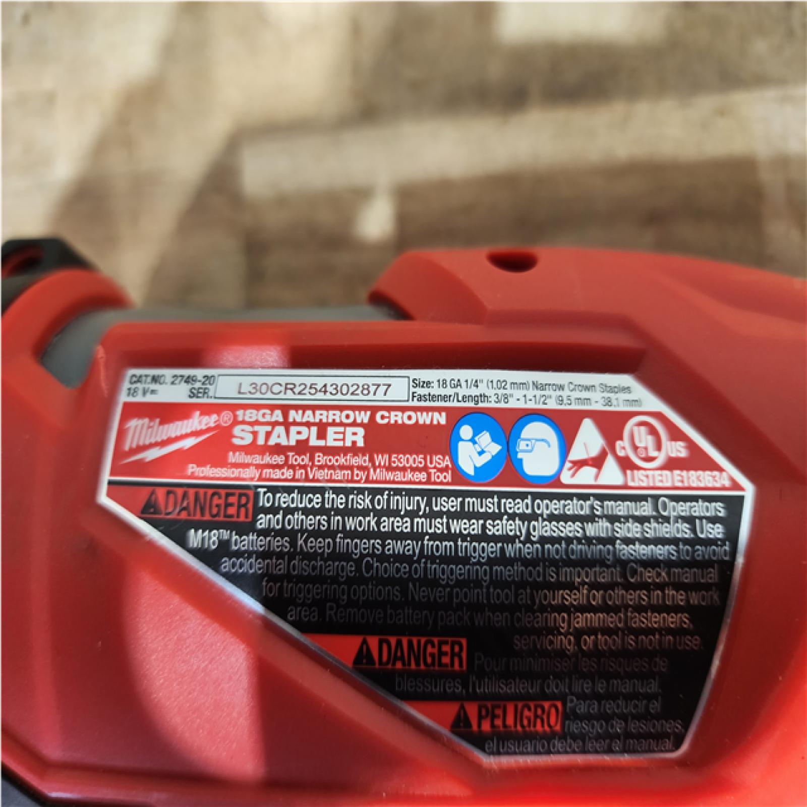 Houston Location AS-IS Milwaukee FUEL 18-Volt Lithium-Ion Brushless Cordless 18-Gauge 1/4 in. Narrow Crown Stapler (Tool-Only)
