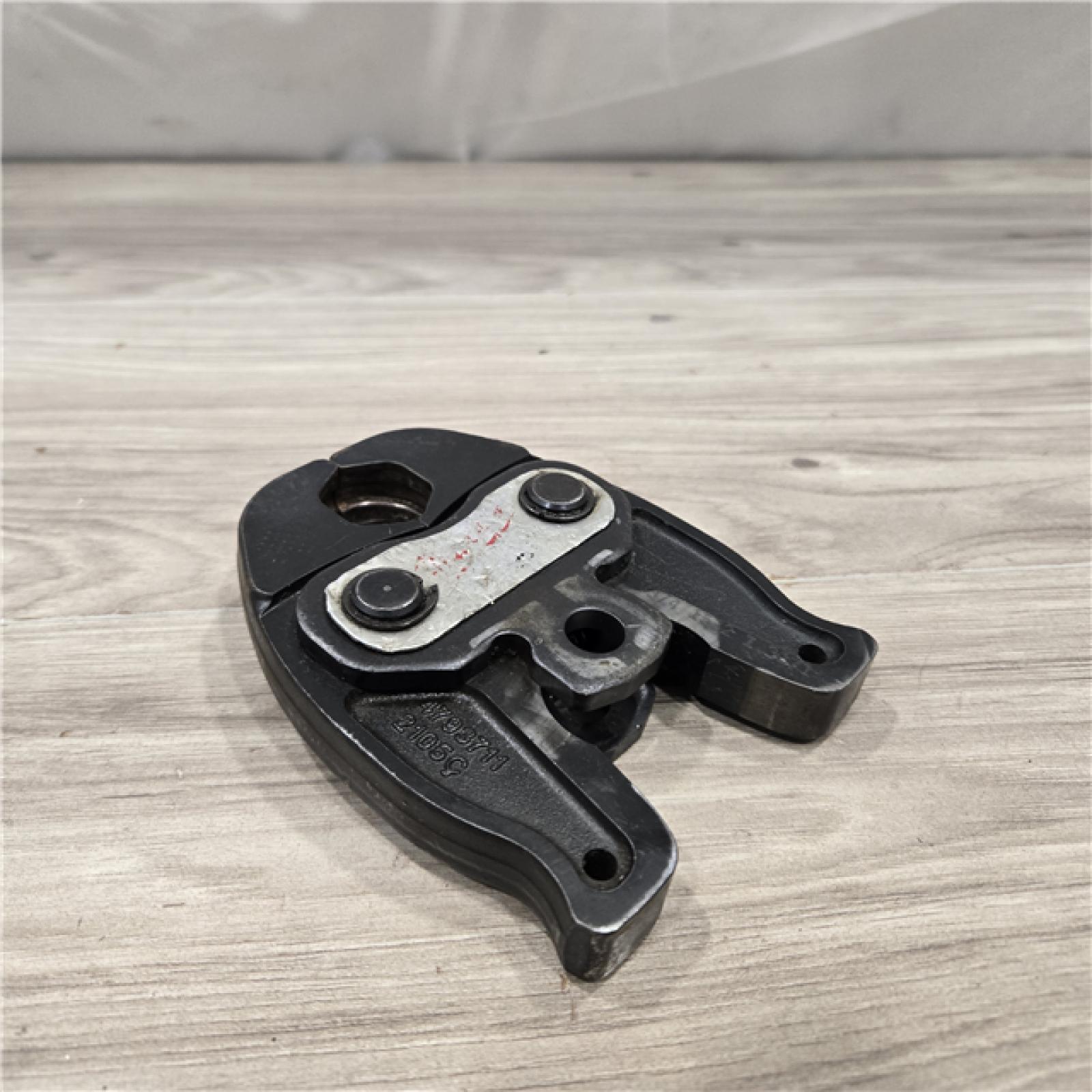 AS-IS Milwaukee 3/4 in. M12 Force Logic Press Tool Jaw