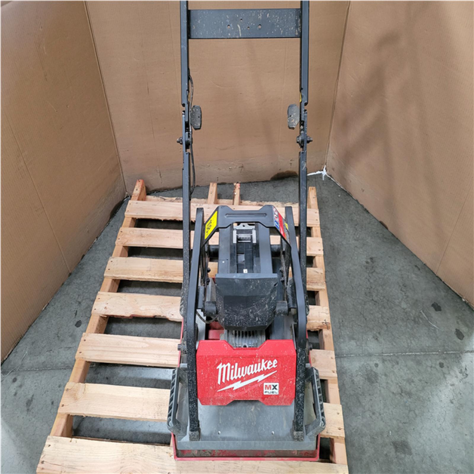 CALIFORNIA AS-IS MILWAUKEE MX FUEL PLATE COMPACTOR