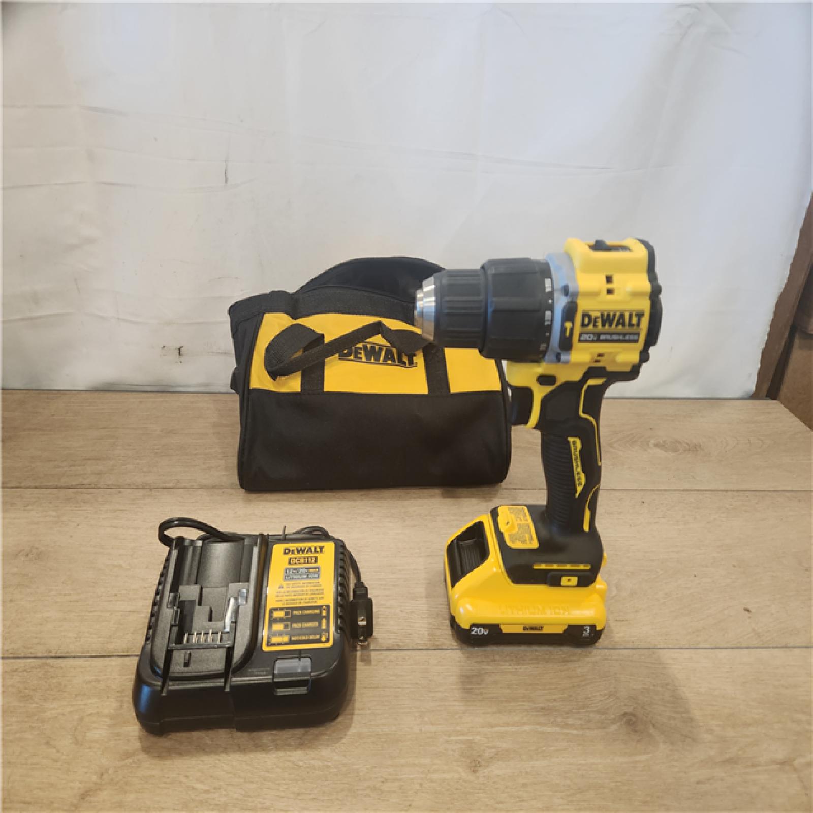 AS-IS- DEWALT ATOMIC 20V Cordless 1/2 in. Compact Hammer Drill Kit