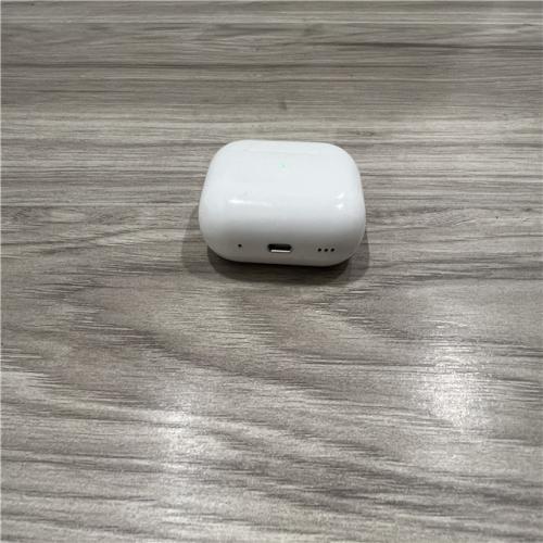 AS-IS Apple AirPods Pro (2nd Generation) with the (Lightning version) MagSafe Charging Case