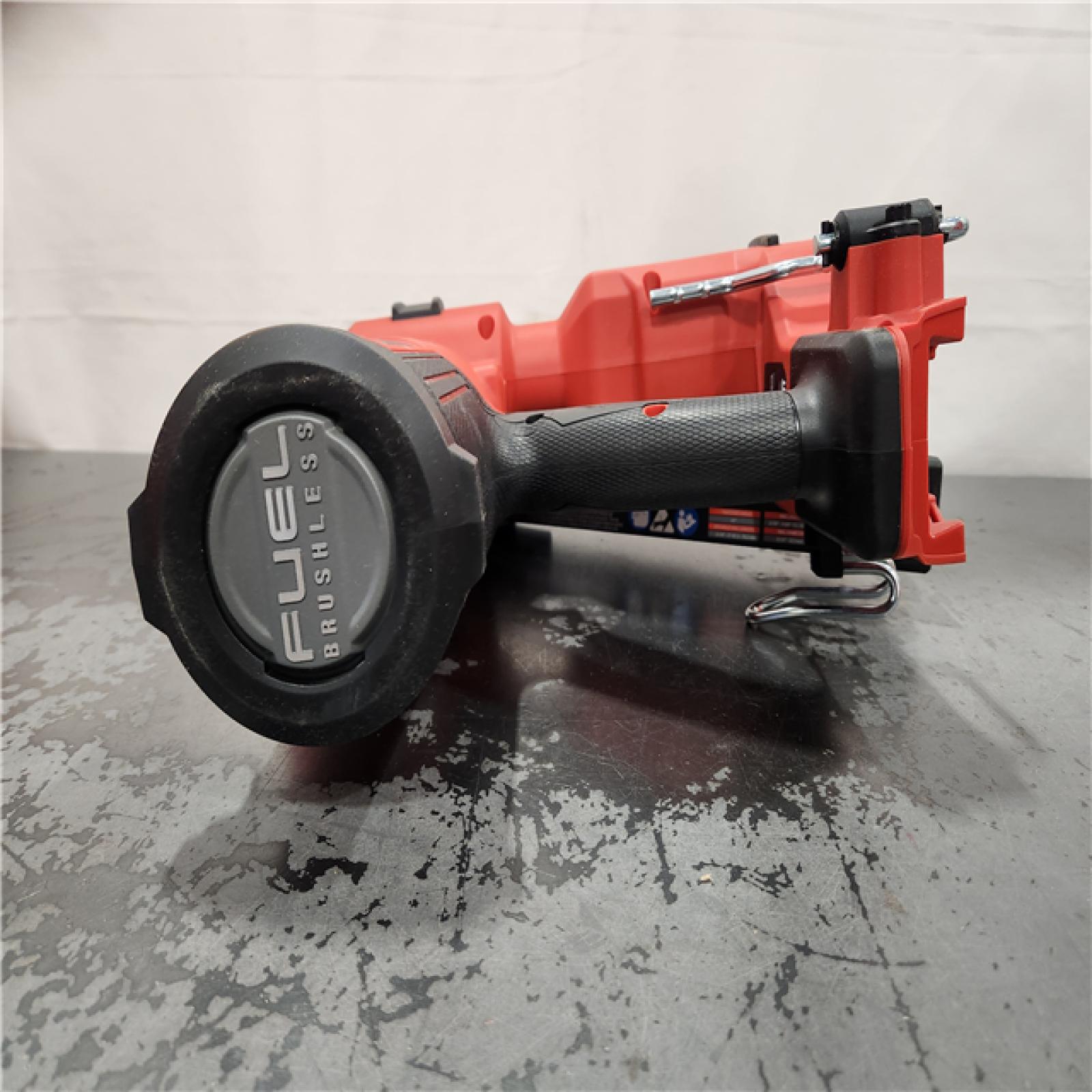 AS-IS- Nail Gun Cordless Strip Plastic 18 V