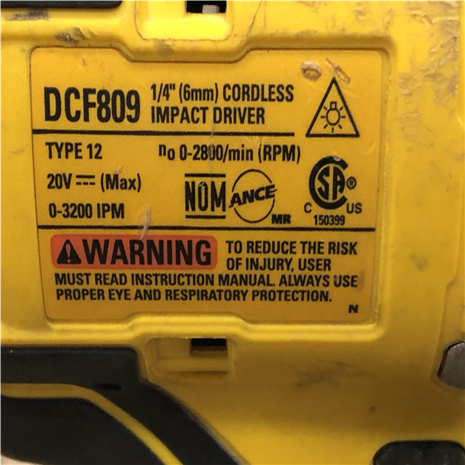 AS-IS DEWALT Atomic 20V Max Lithium-Ion Brushless Cordless Compact 1/4 in. Impact Driver Kit