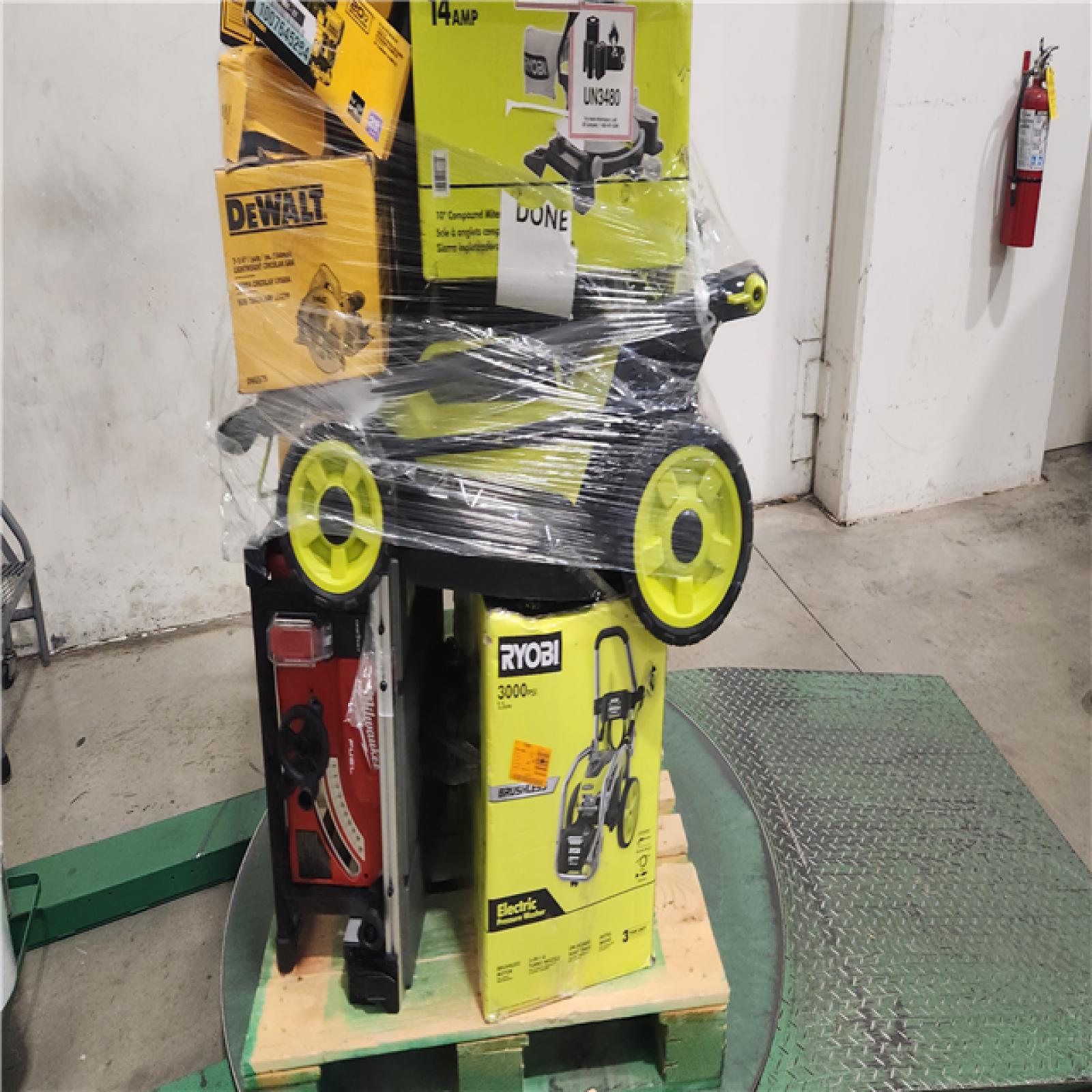 Dallas Location - As-Is Tool Pallet