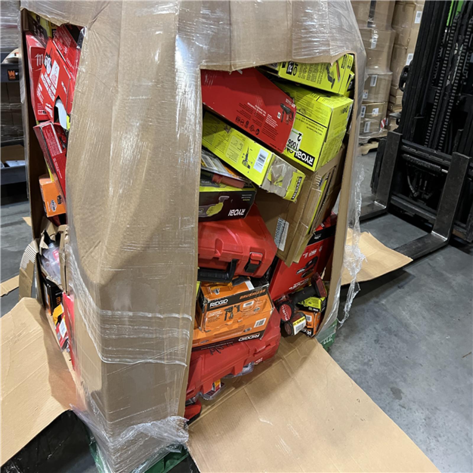 Dallas location-AS-IS TOOL PALLET