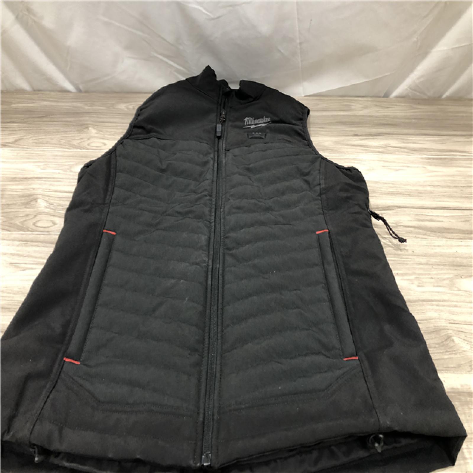 AS-IS Milwaukee Women's Black Medium M12 Heated Axis Vest