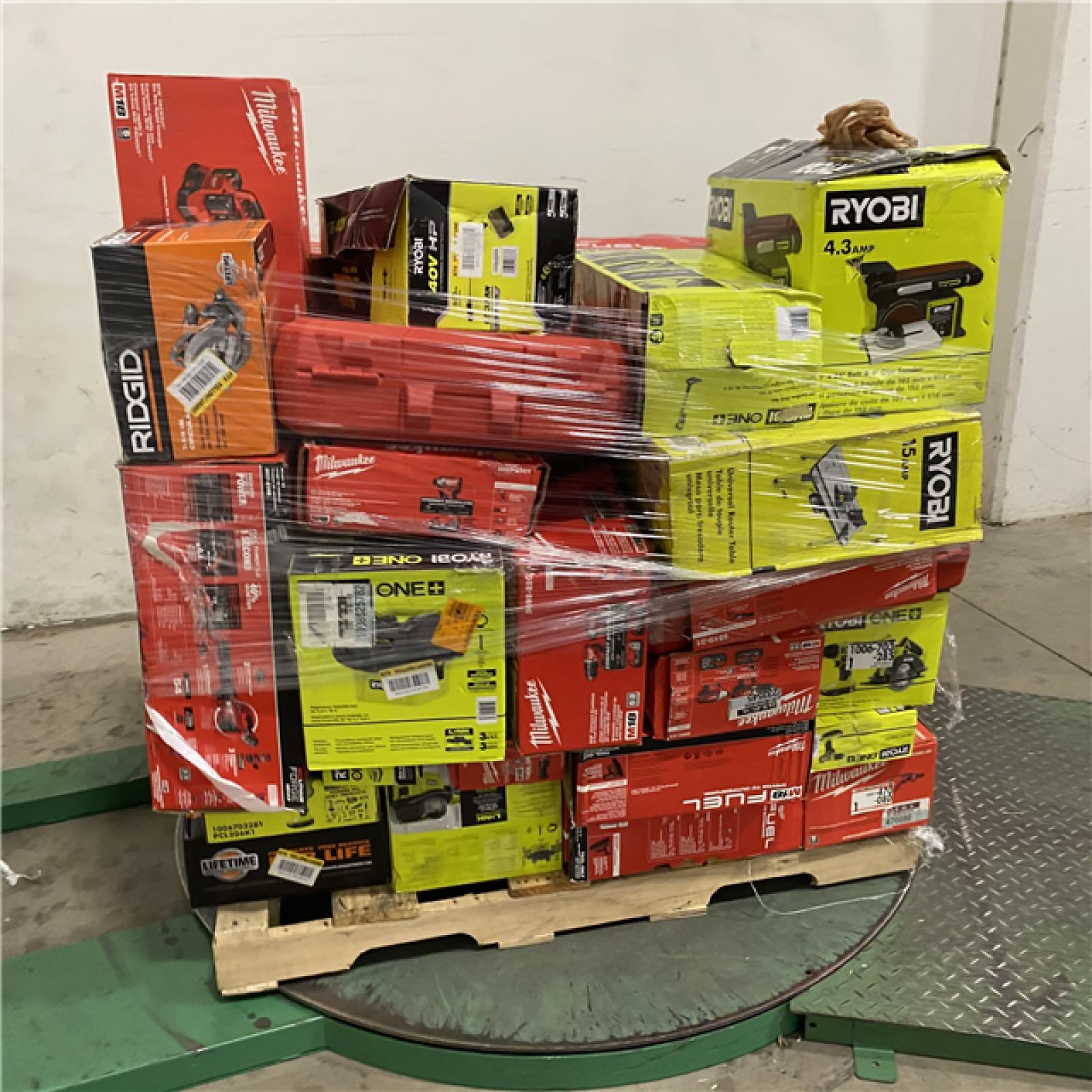 Dallas Location - As-Is Tool Pallet