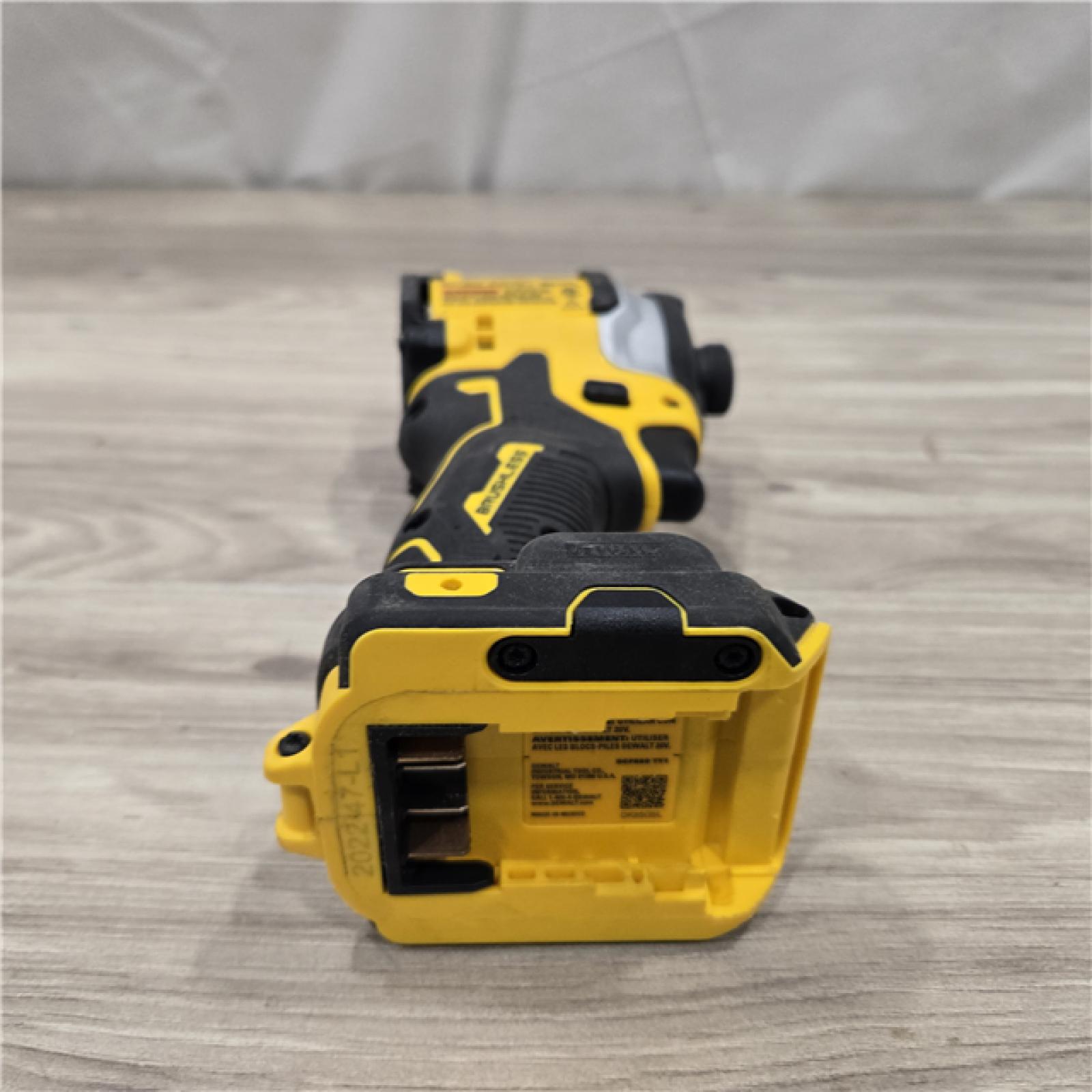 AS-IS DeWalt DCF850B 20V Cordless Compact 1/4 Impact Driver (Tool Only)