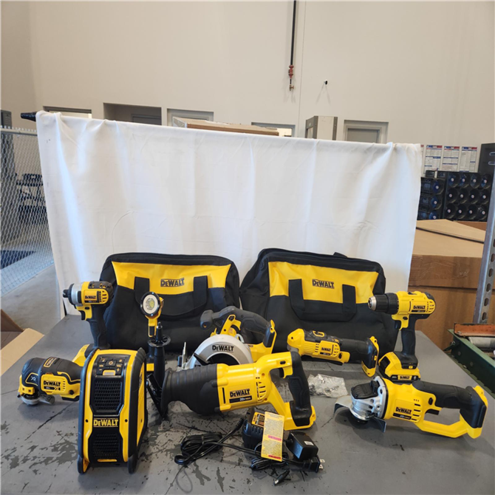 AS-IS- DEWALT 20V MAX Lithium-Ion Cordless 9-Tool Combo Kit