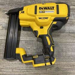 AS-IS DEWALT 20V MAX XR Lithium-Ion Cordless 18-Gauge Narrow Crown Stapler Kit