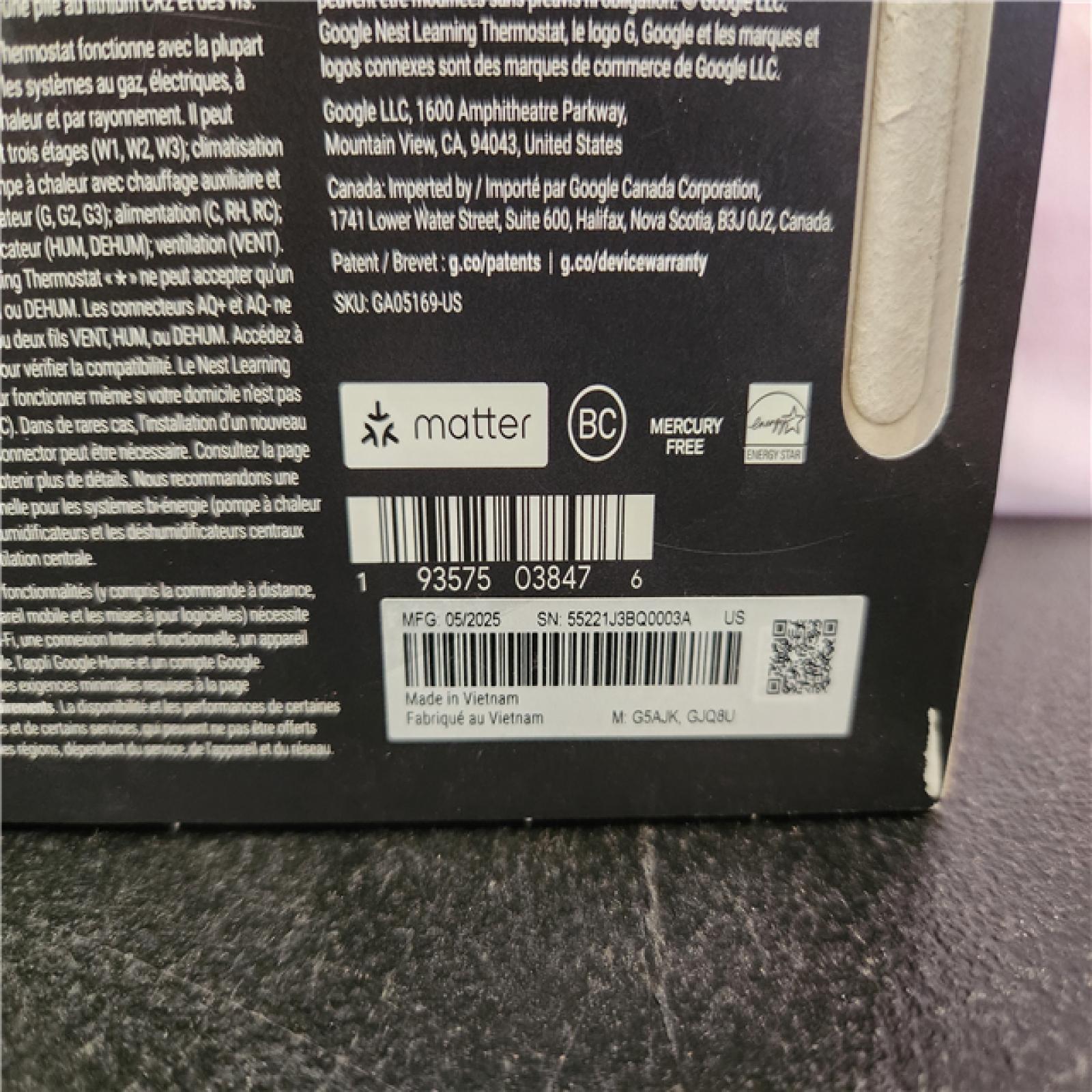 Phoenix AS-IS Google Nest Learning Thermostat (4th Gen) with Nest Temperature Sensor (2nd Gen) - Polished Obsidian