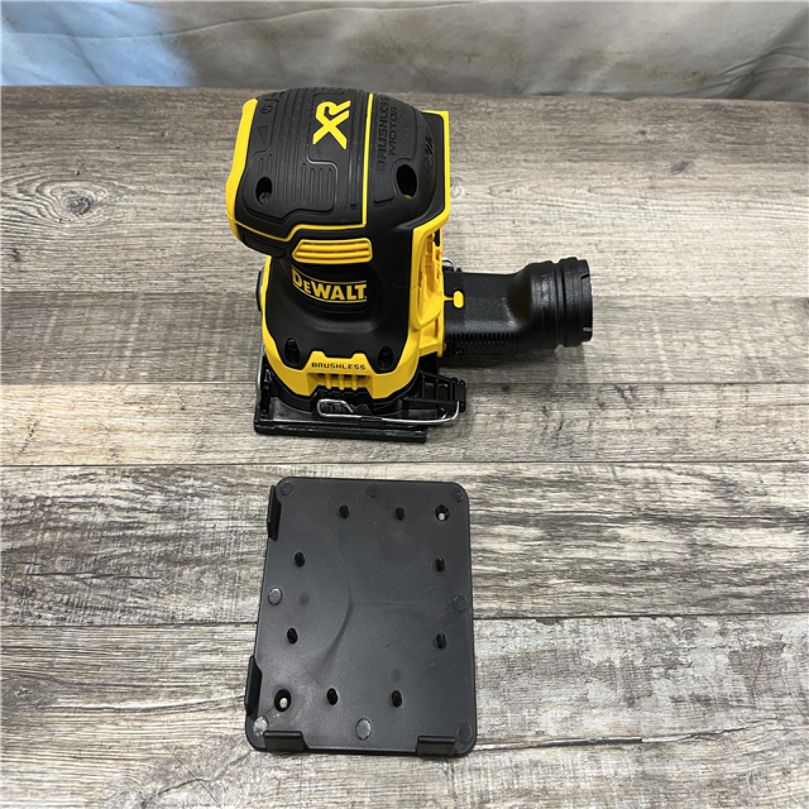 AS-IS DEWALT 20V MAX XR Cordless Brushless 1/4 Sheet Variable Speed Sander (Tool Only)