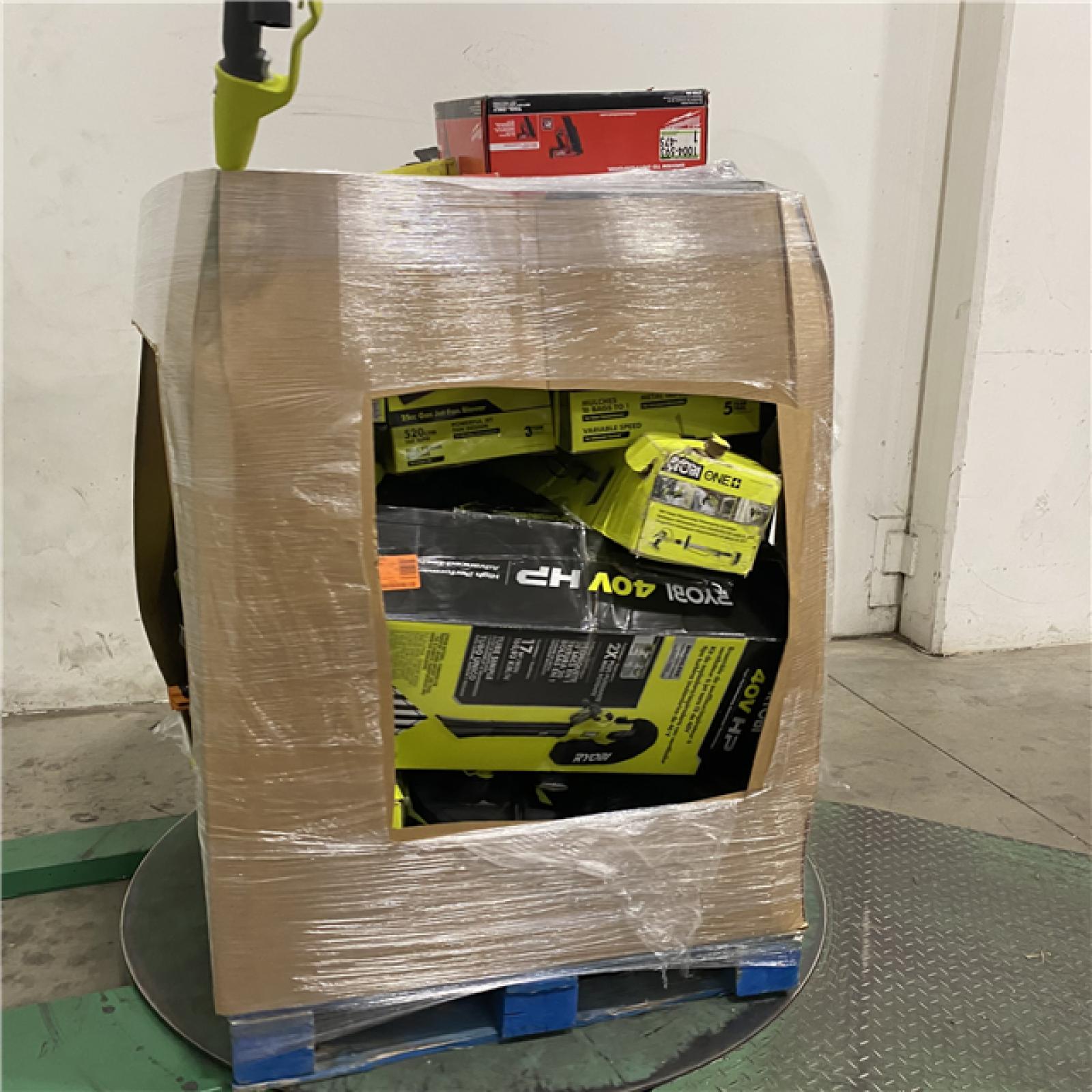 DALLAS LOCATION- AS-IS TOOLS PALLET