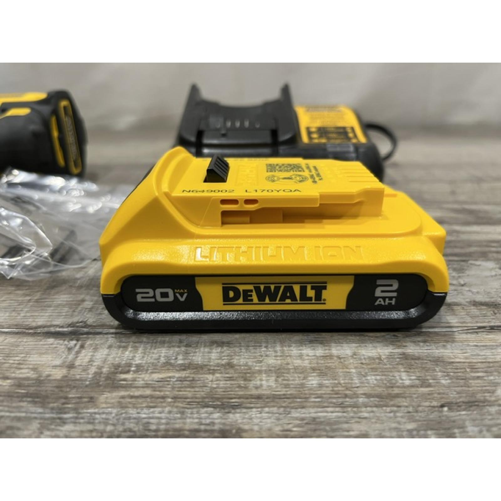 AS-IS DEWALT Atomic 20V Max Lithium-Ion Brushless Cordless Compact 1/4 in. Impact Driver Kit