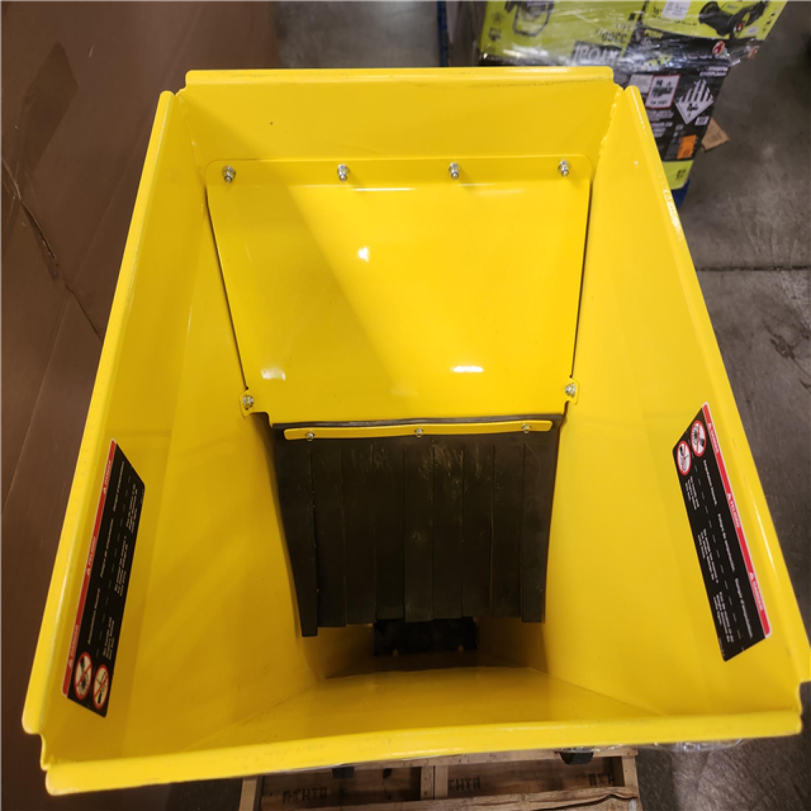 Phoenix Champion Power Equipment 3 in. Dia 224 cc 2-in-1 Upright Gas Powered Wood Chipper Shredder