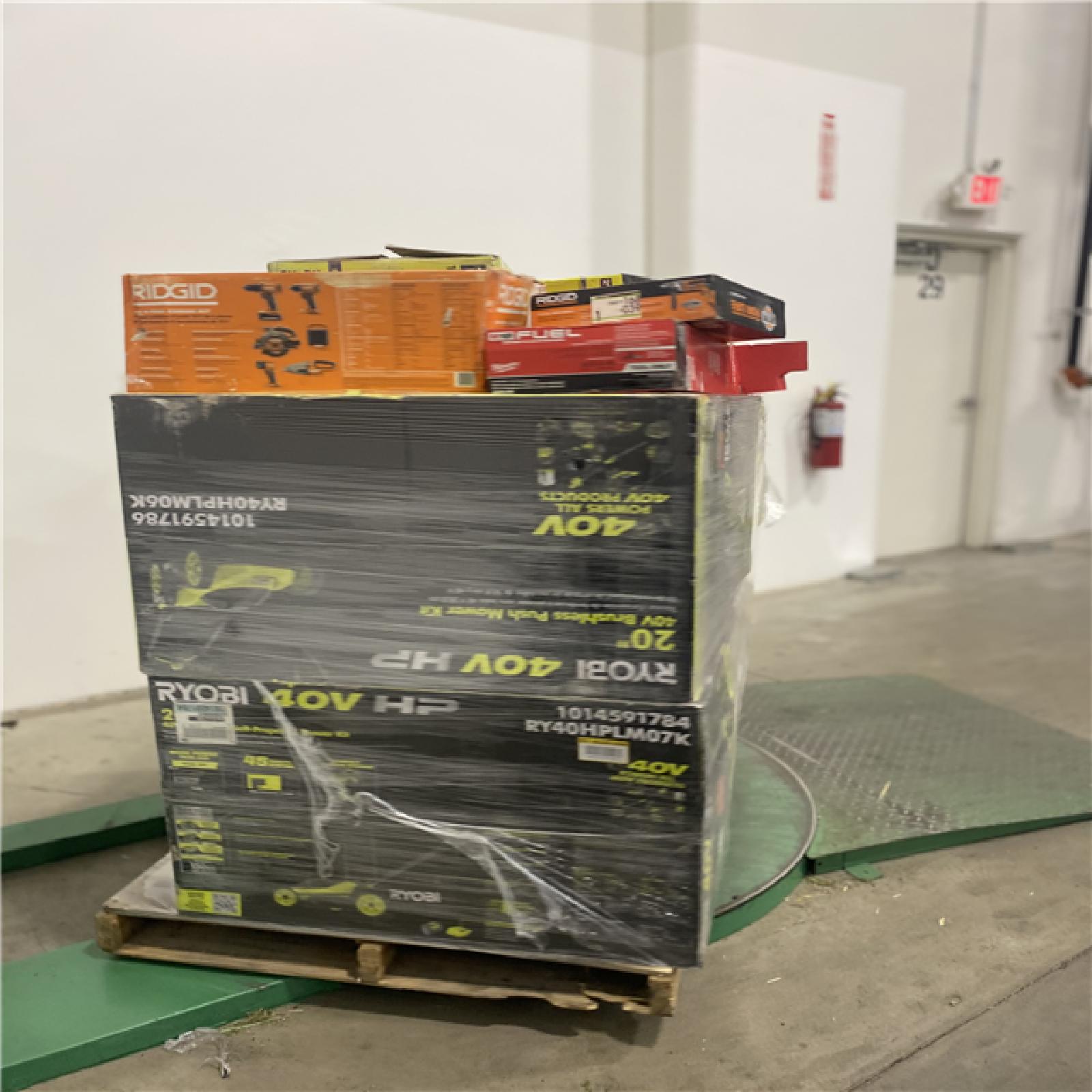 Dallas Location - As-Is Tool Pallet